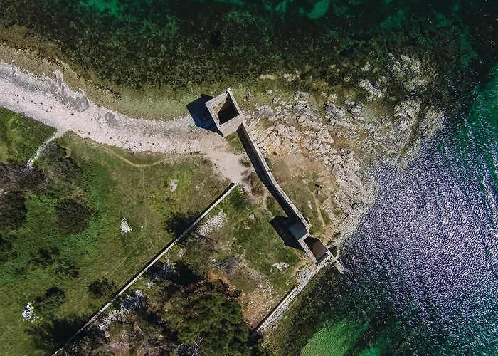In Otok With Wifi * ויר