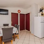 アパート In Otok With Wifi ヴィル